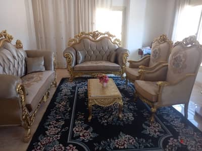 صالون لم يستعمل ابدا