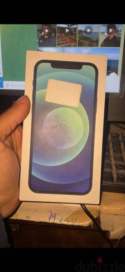 Apple - iPhone 12