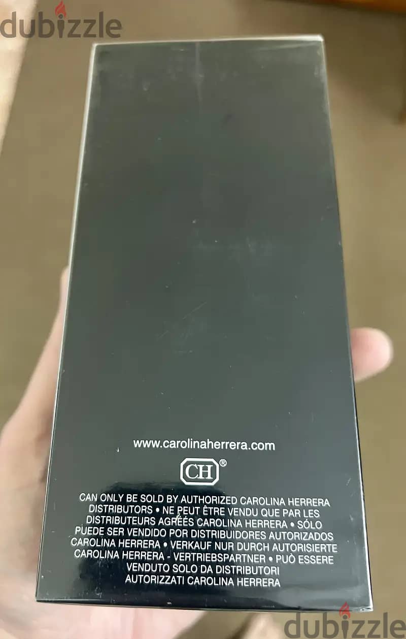 212 VIP Black 1