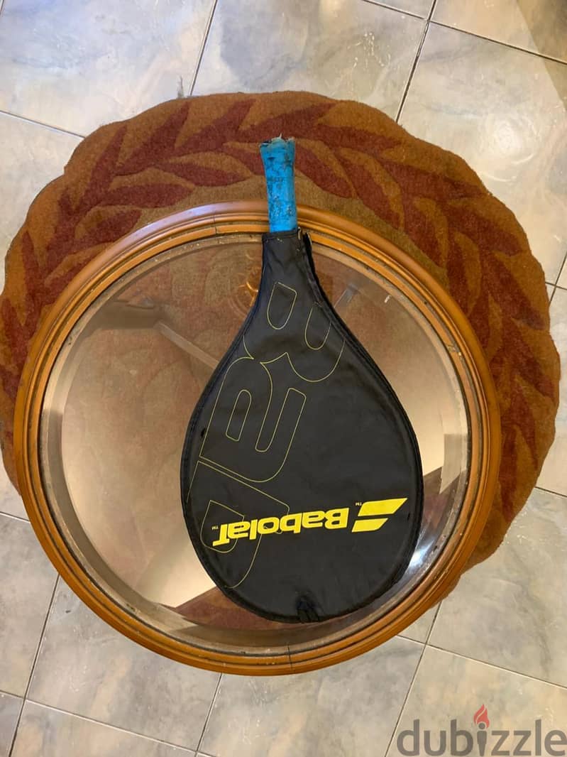 3 tennis rackets 4