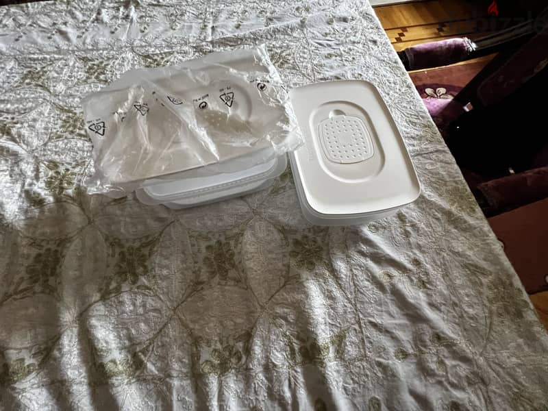 Tupperware cool stackables set 1