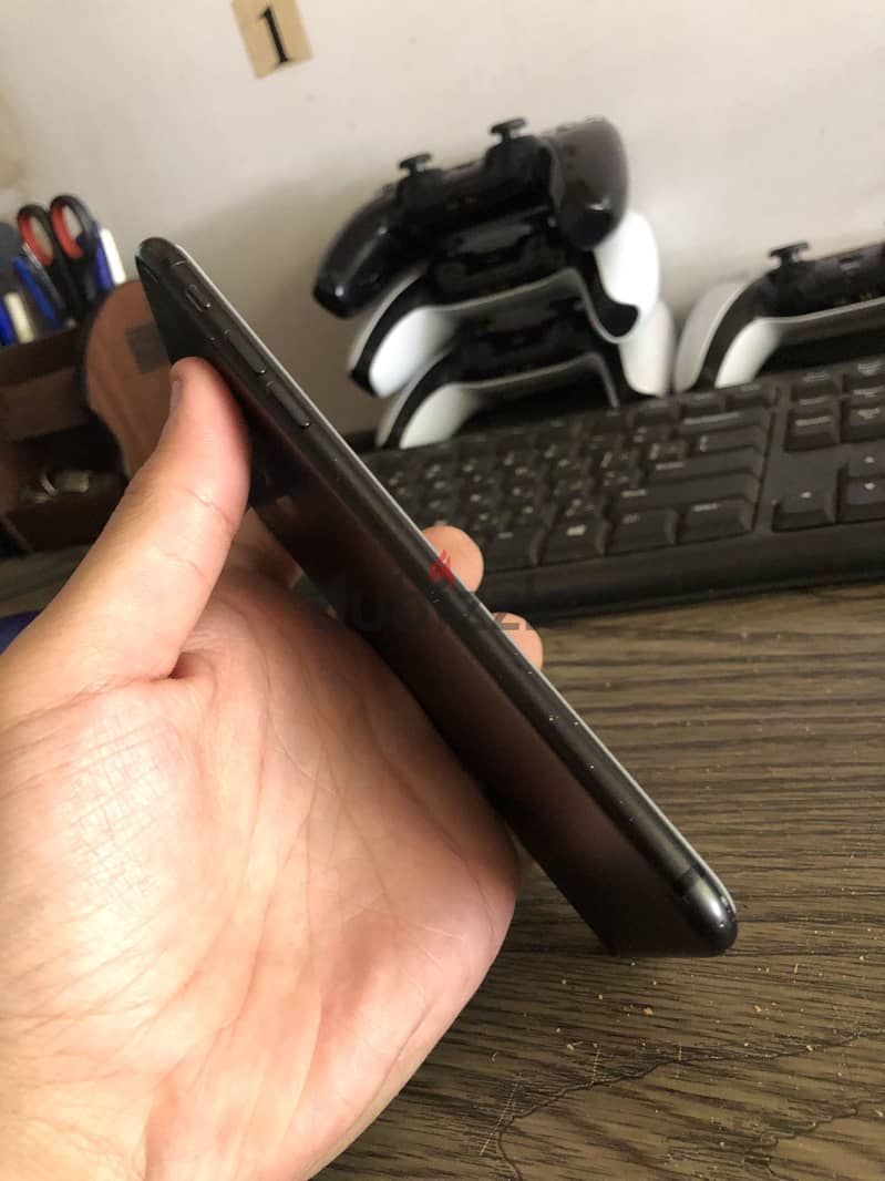Apple - iPhone 7 Plus 4