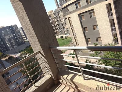 استلم واسكن فورا  شقة للبيع ١٣٠م في كومبوند جنة مصر الاندلس التجمع بجانب سكن مصر ودار مصر بالقرب من جميع الخدمات