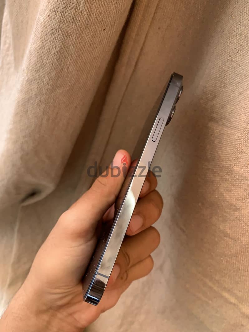 iPhone 13 Pro Max 2