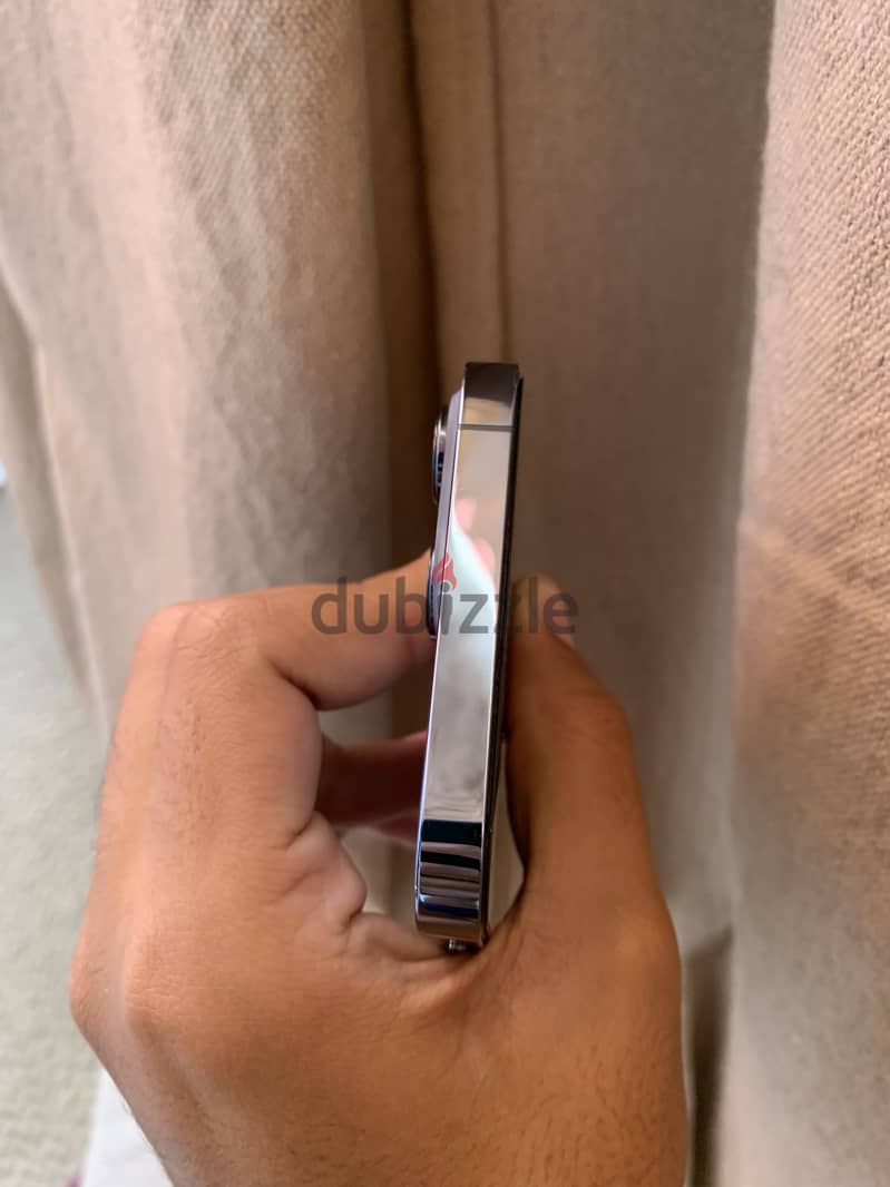 iPhone 13 Pro Max 4
