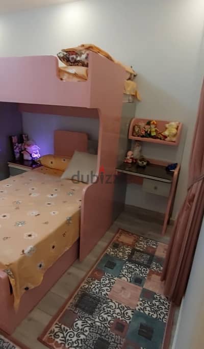 سرير  اطفال