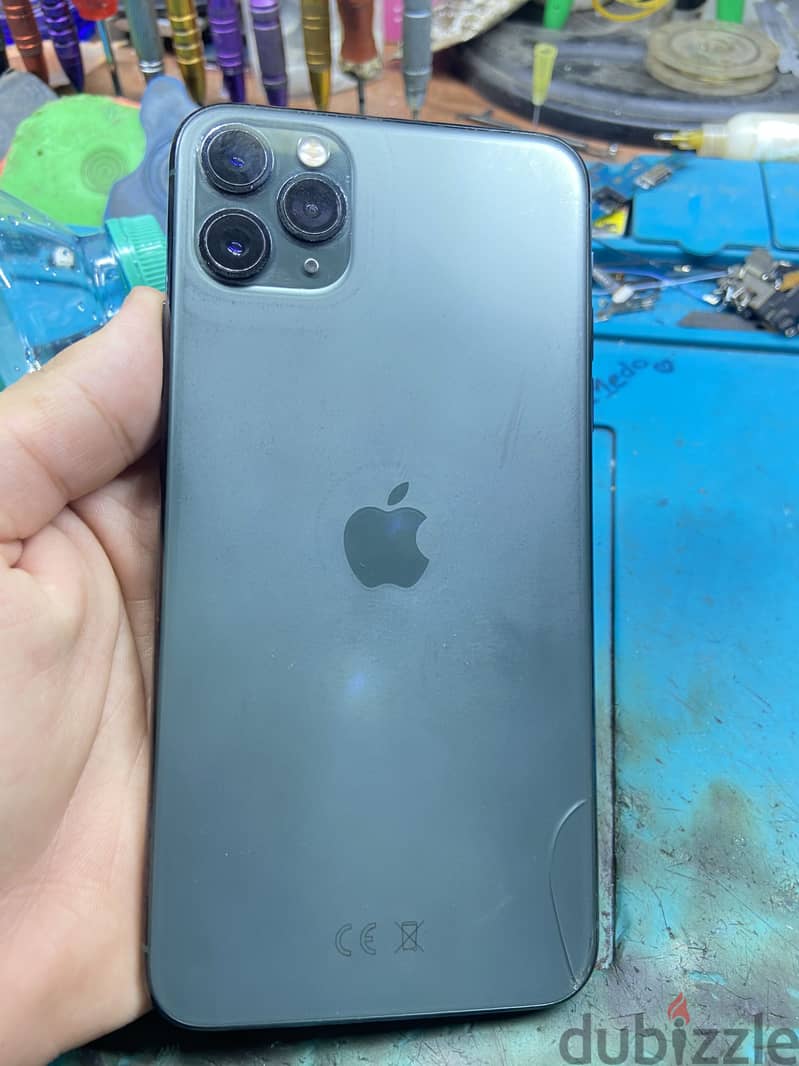 Apple - iPhone 11 Pro Max 1