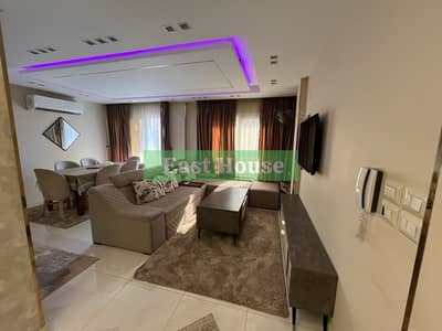  شقة مفروشة للإيجار B6 بجوار الساوث بارك | 35 ألف