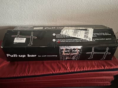 Pull up bar brand new - عقلة حائط جديدة