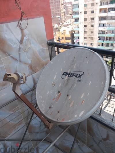 طبق استقبال دش برفيكس + LNB ٦٠ سم