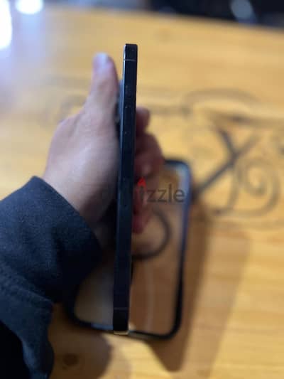 آبل - آيفون 16 برو ماكس