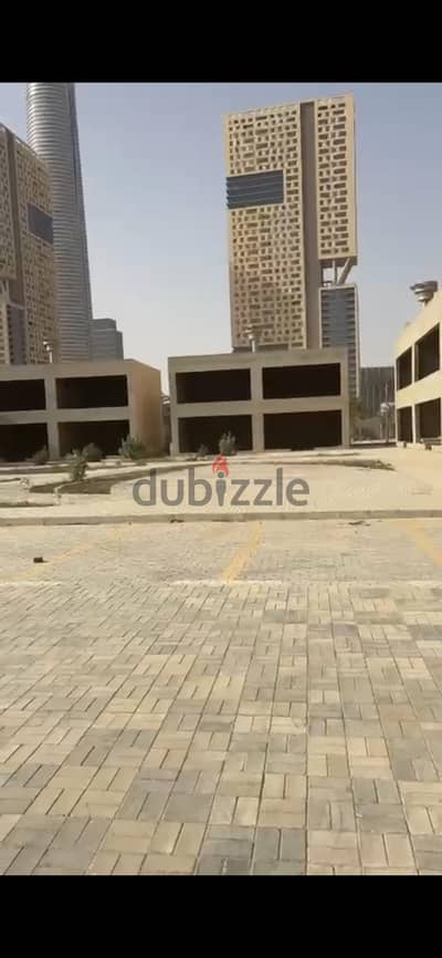 محل دوبلكس في شيل اوت العاصمة الاداريه