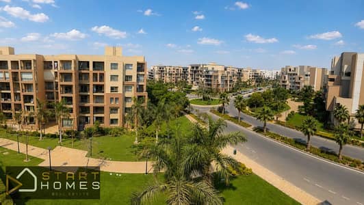 170 sqm, 3-bedroom apartment for sale in Madinaty (B8); first-time occupancy, featuring views of the garden and a square, and located just steps away