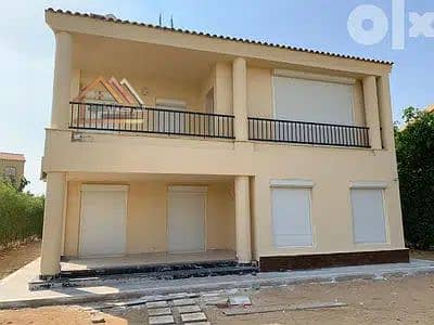 Villa independently for sale in Madinaty next to Mosque Model W Viewwide Garden private finishing
