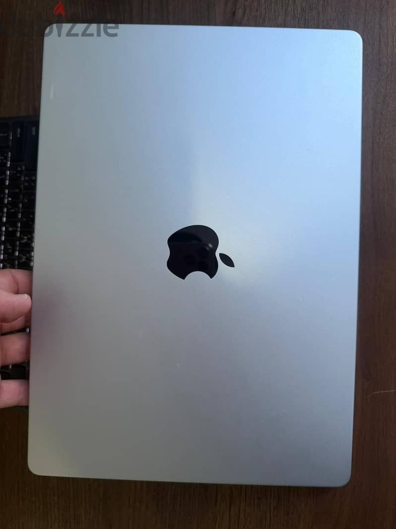 Macbook pro m4 3
