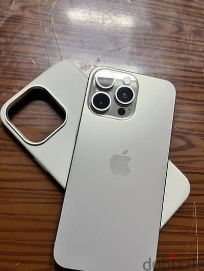 Apple - iPhone 15 Pro Max