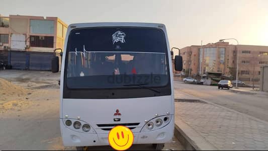باص متسوبيشي كانتر طيار