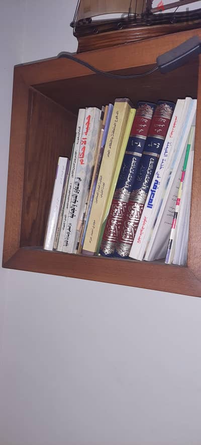 مكتبه قانونية. كتب مختلفه. صيغ.  مجلة محاماة
