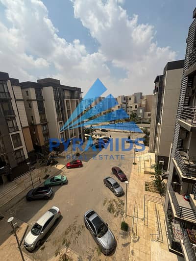 Apartment for Sale in Madinaty B8 – Immediate Delivery with Meters  A great opportunity for living or investment in one of Madinaty prime phases