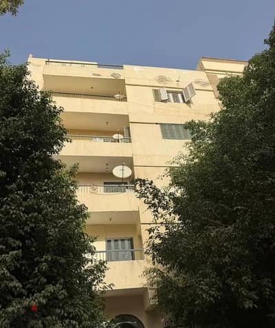 فرصة للبيع عمارة كاملة المرافق بالحي الرابع 6اكتوبر-الجيزة
