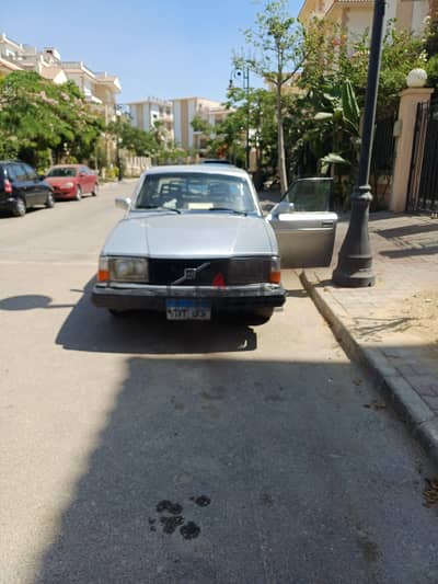 Volvo 240 1987