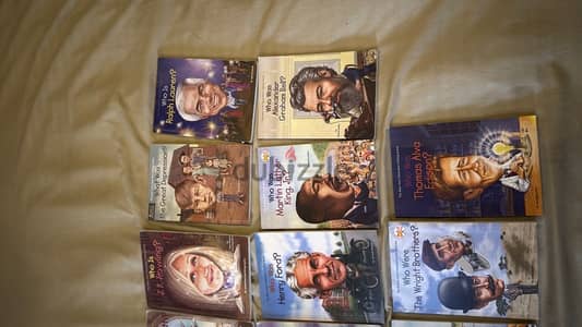 Book Bundles ( Very good Condtion )