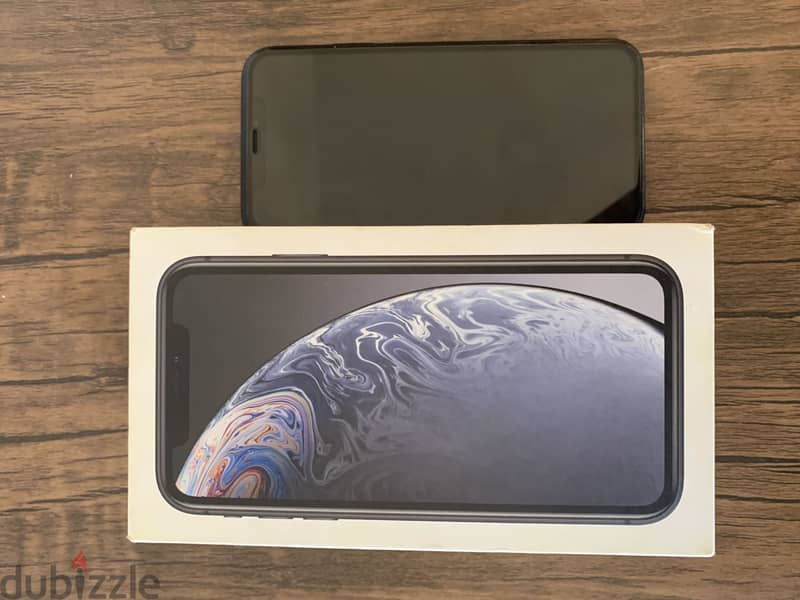 Apple - iPhone XR 1