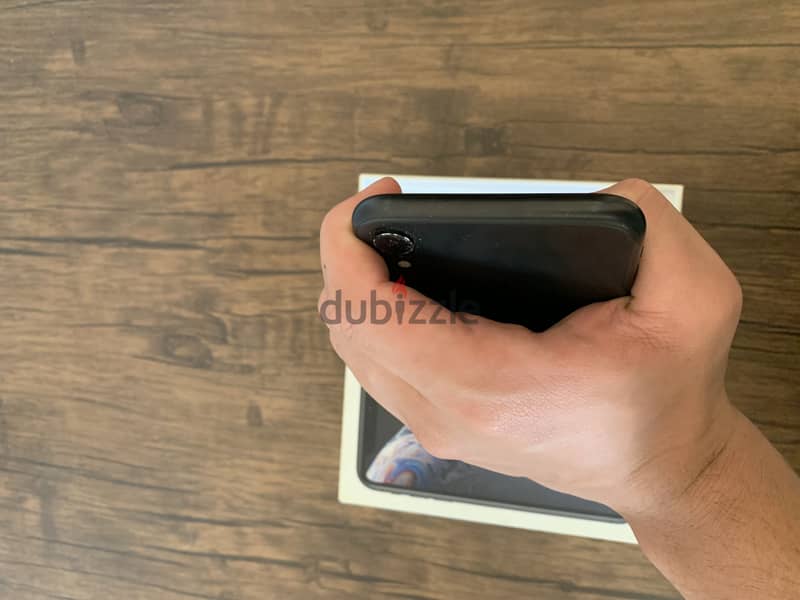 Apple - iPhone XR 3