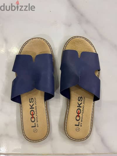 Leather blue flats