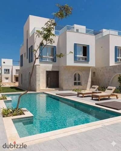Fully finished townhouse for immediate delivery at Naya Bay (Km 212), in the heart of Ras El Hekma—a prime location near Al Alamein Airport.