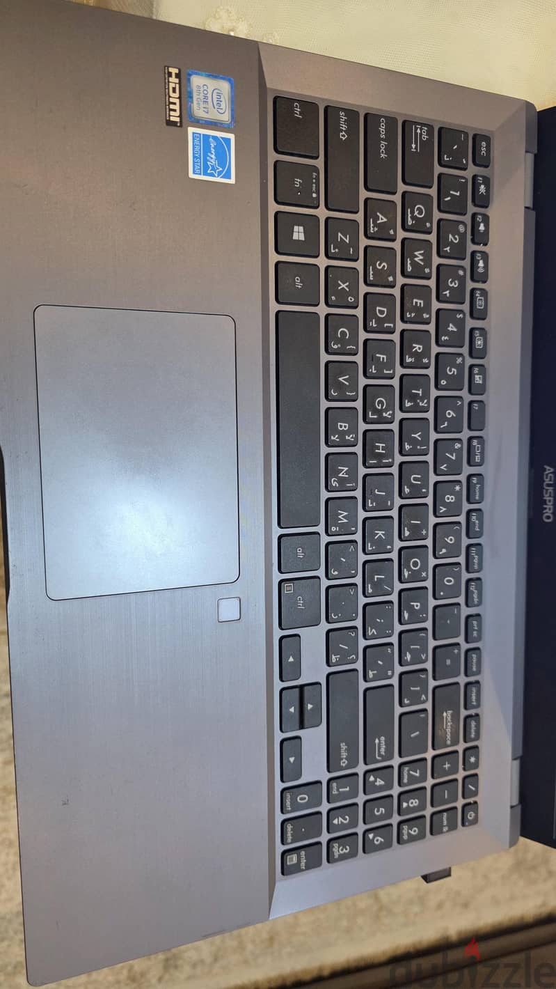 ASUS PRO 1
