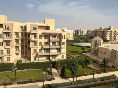 Apartment for sale at a bargain price in Wasal Views Compound