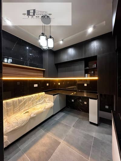 توين هاوس للإيجار في Palm Hills Katameya Extension القاهرة الجديدة 320م تشطيب سوبر لوكس مطبخ مجهز 4 غرف نوم 2 حمام
