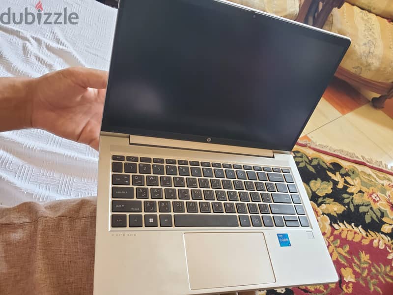 hp 640 g8 1