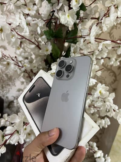Apple - iPhone 15 Pro