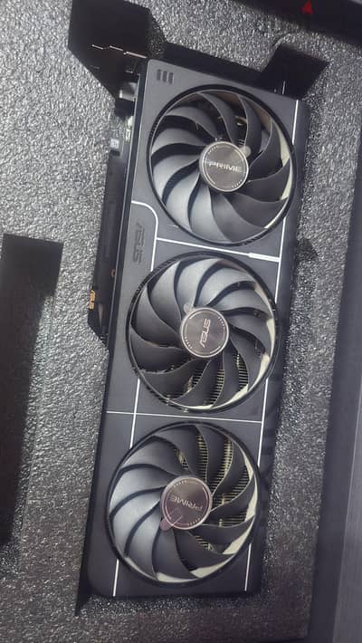 RTX 5070 ASUS Prime 12gb