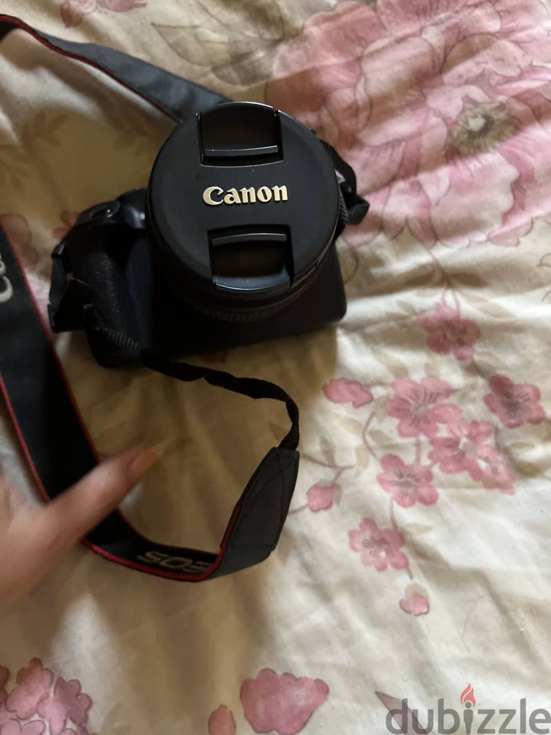 Canon eos 1300 d 9