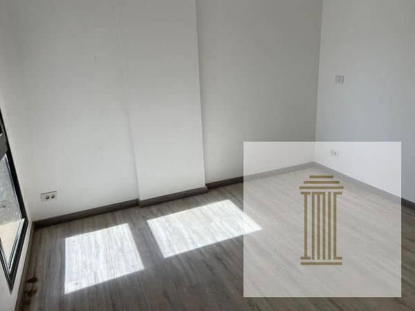 اسكن على البحيرات فى مدينتى شقة 2م استلم و قسط الباقى على 5 سنوات