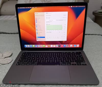 Macbook pro m1 كسر زيرو كانه جديد بالظبط
