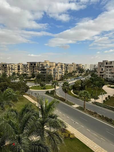 Apartment for sale in Madinaty B8, the most luxurious phases of Madinaty, 178 meters with a panoramic view.