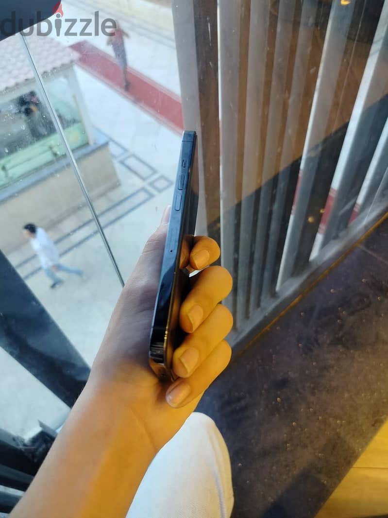 Apple - iPhone 13 Pro 1