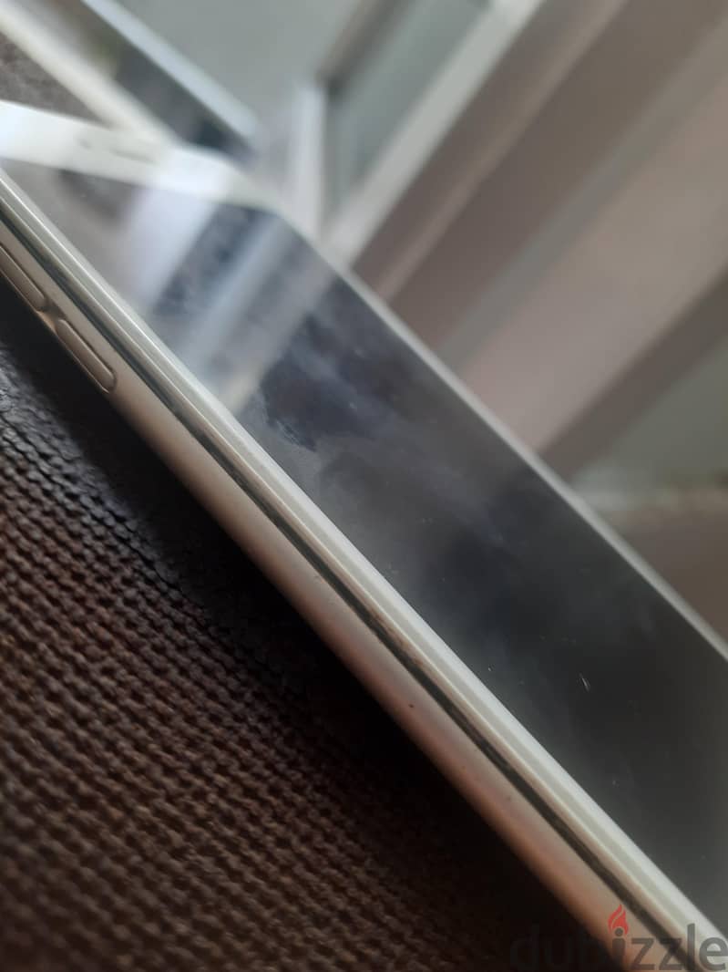 Apple - iPhone 6S 2