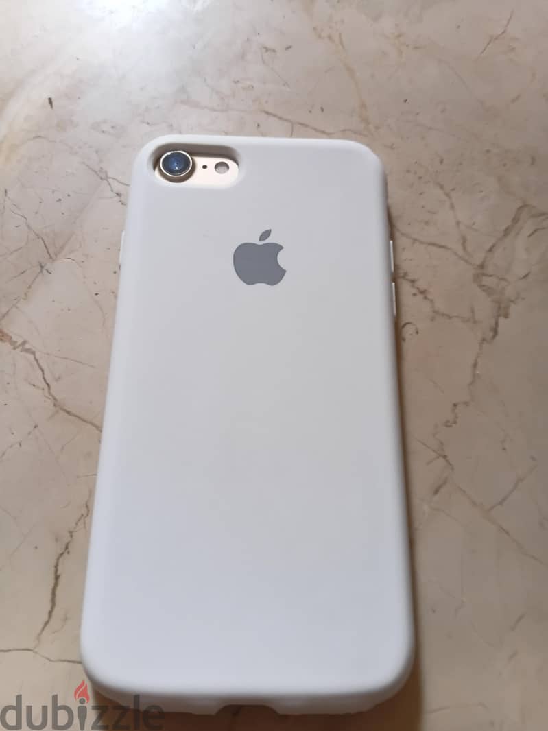 Apple - iPhone 7 2