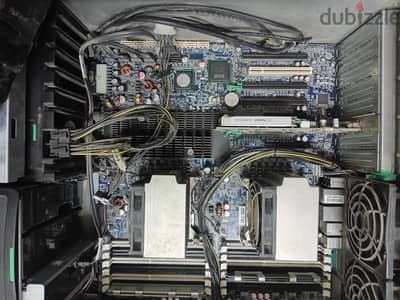 للبيع HP Z800 Workstation أصلية حالة ممتازة - 2 معالج -هارد RAM 24-SSD