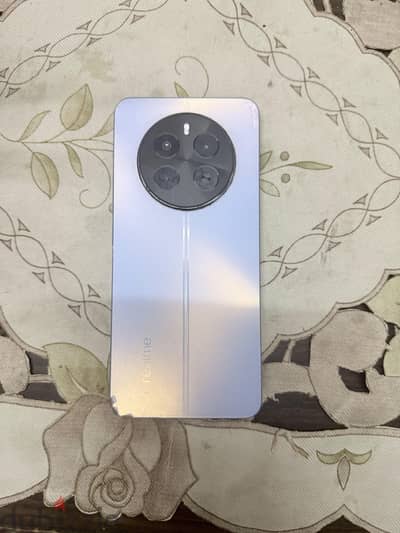 Realme 12
