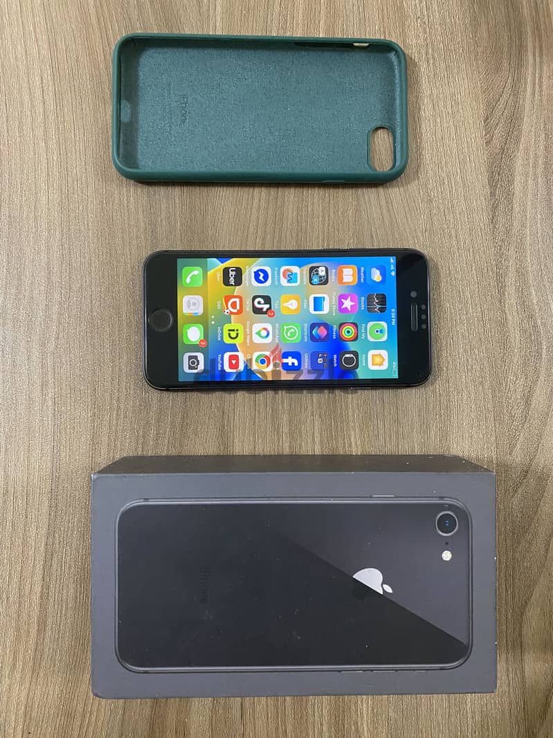 Apple - iPhone 8 3