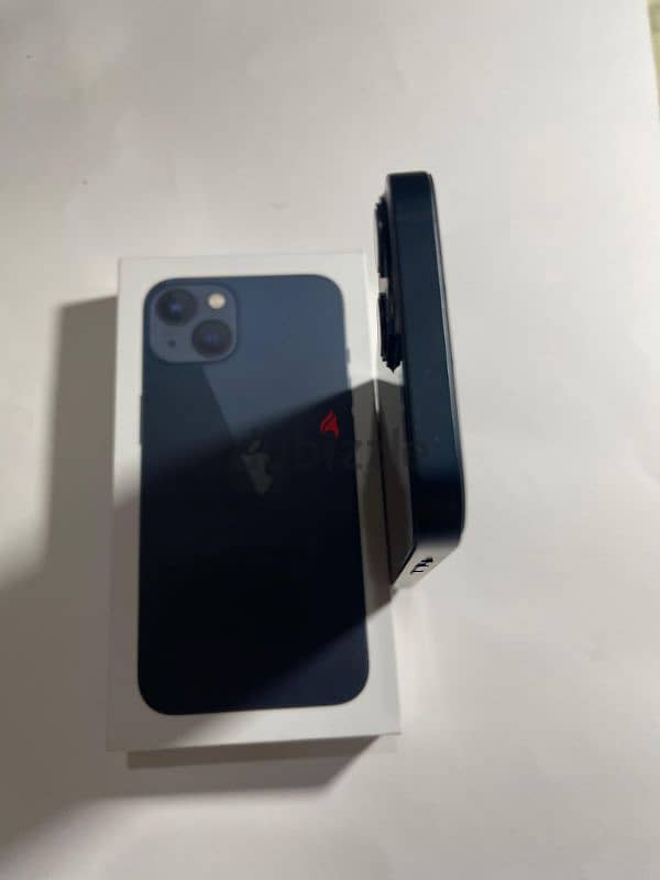 iPhone 13 3