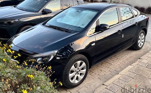 2020 Opel Astra Turbo 16,000 KM استرا تربو 16,000 ك فقط