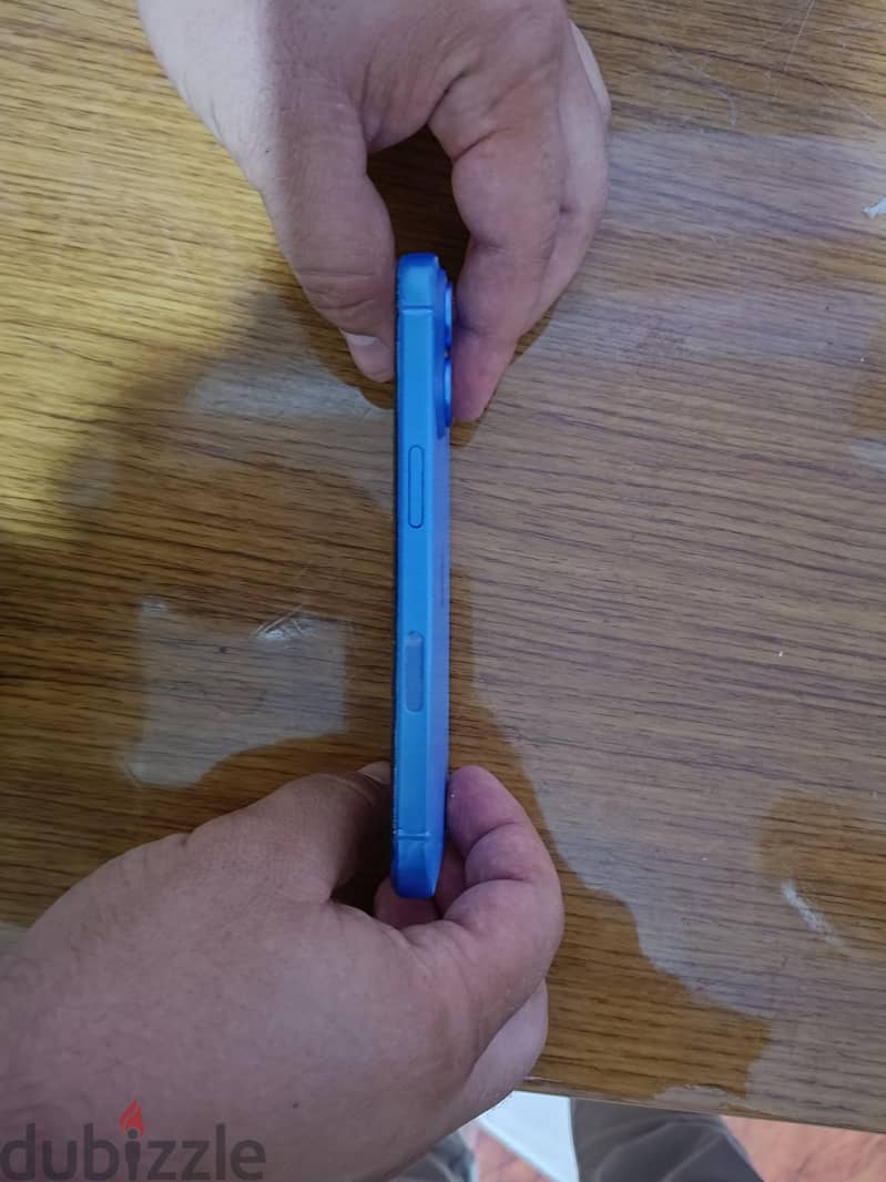 Apple - iPhone 16 3