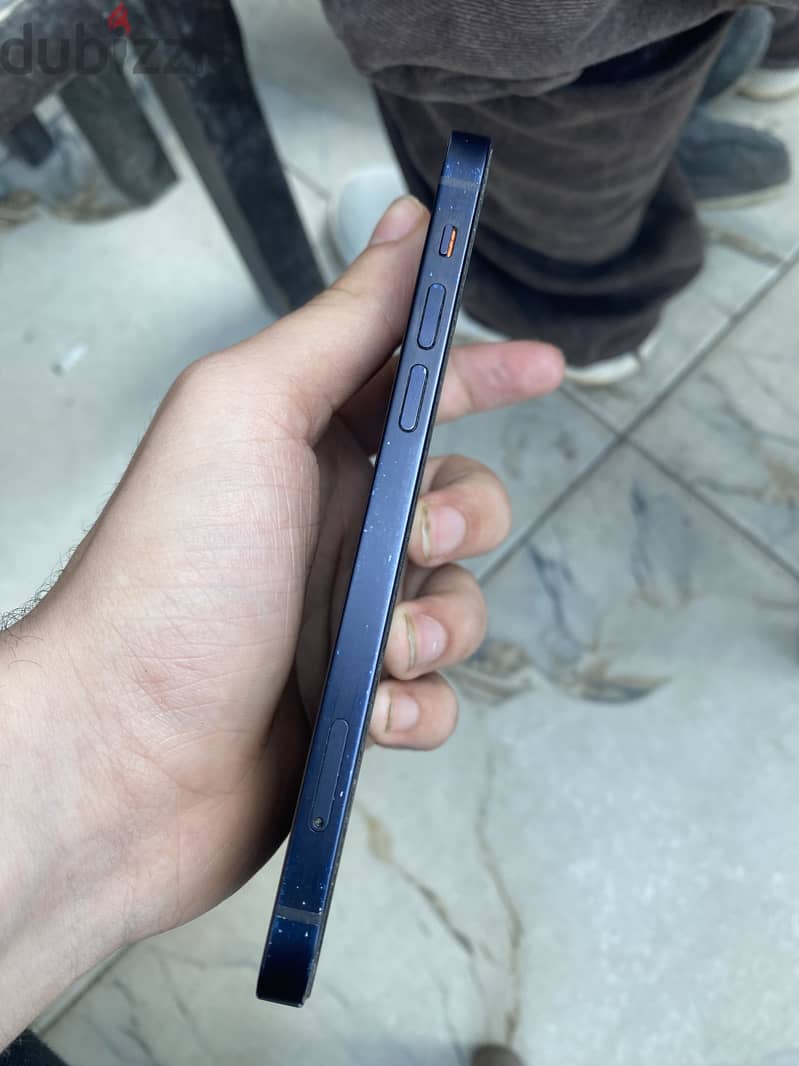 Apple - iPhone 12 4